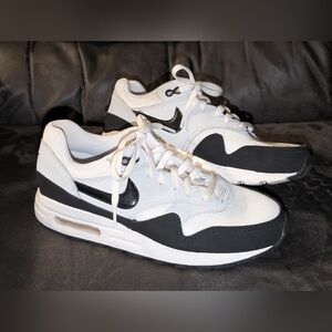 Nike Air Max Black Sz 6